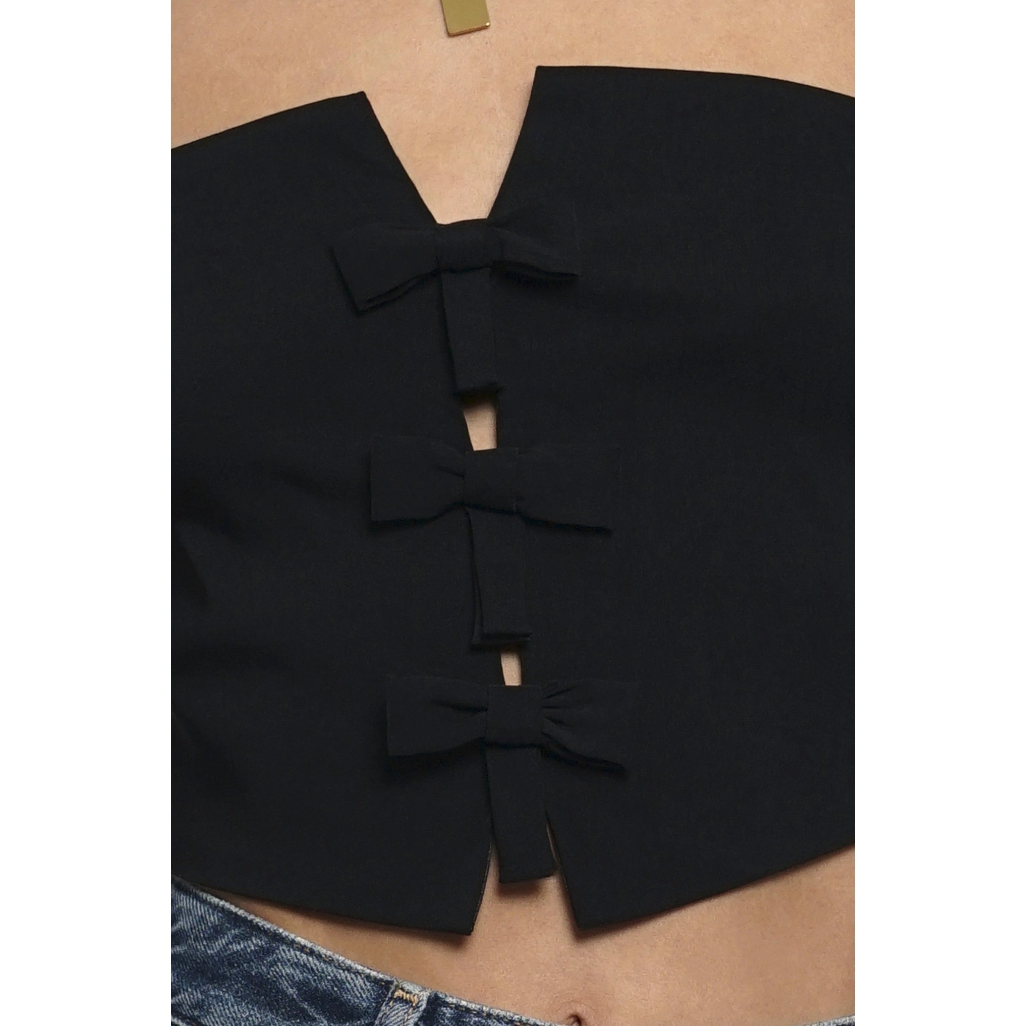 Black Bow Detail Strapless Top