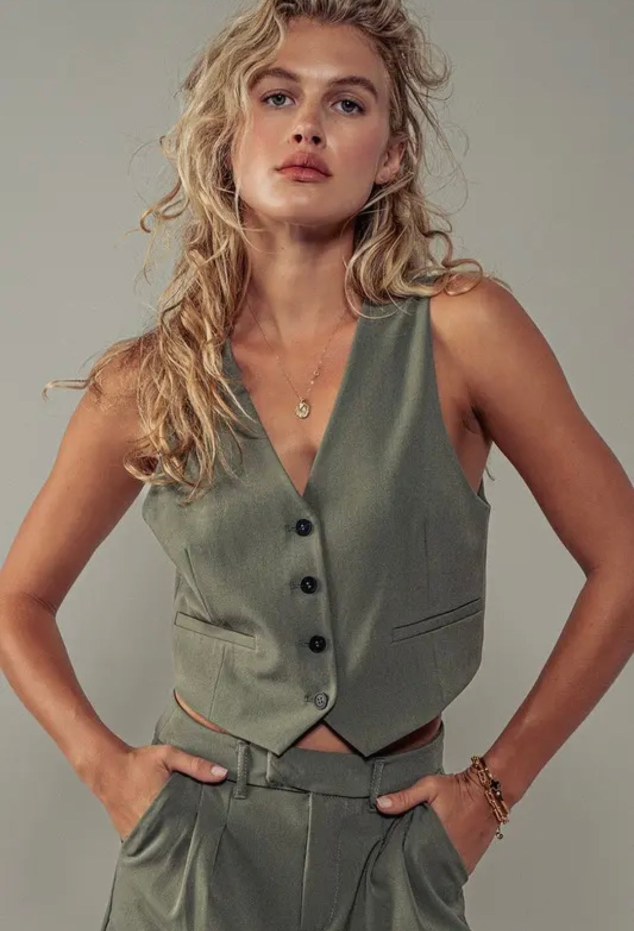 Olive Crop Vest